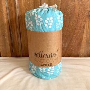 Full/ Queen Ultra Soft Blue Patterned 3 Piece Duvet Cover